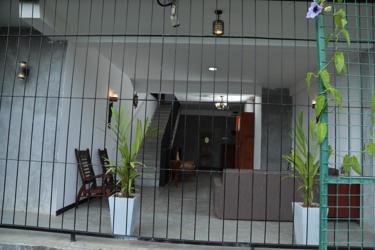 เอลลา แมนชั่น Hotel ภายนอก รูปภาพ